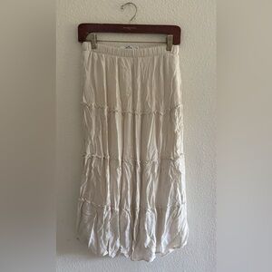 Hollister Ultra High Rise Tiered Skirt